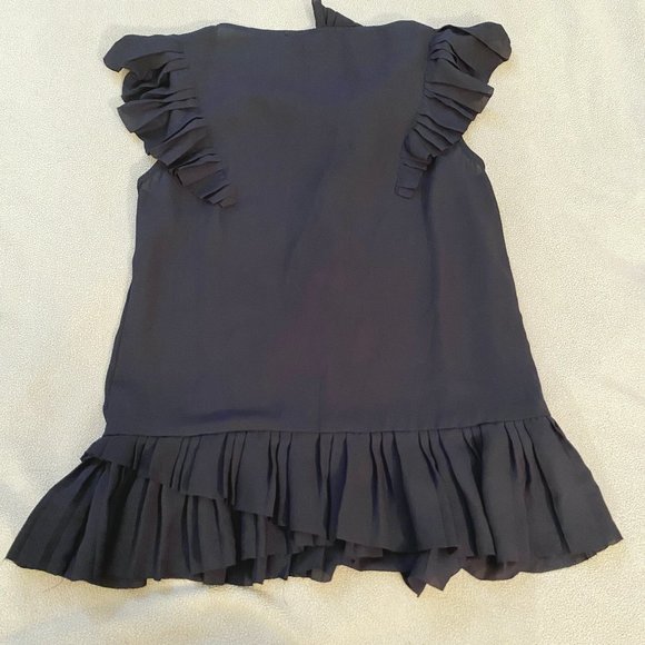 Banana Republic Black frilly blouse - Picture 2 of 4